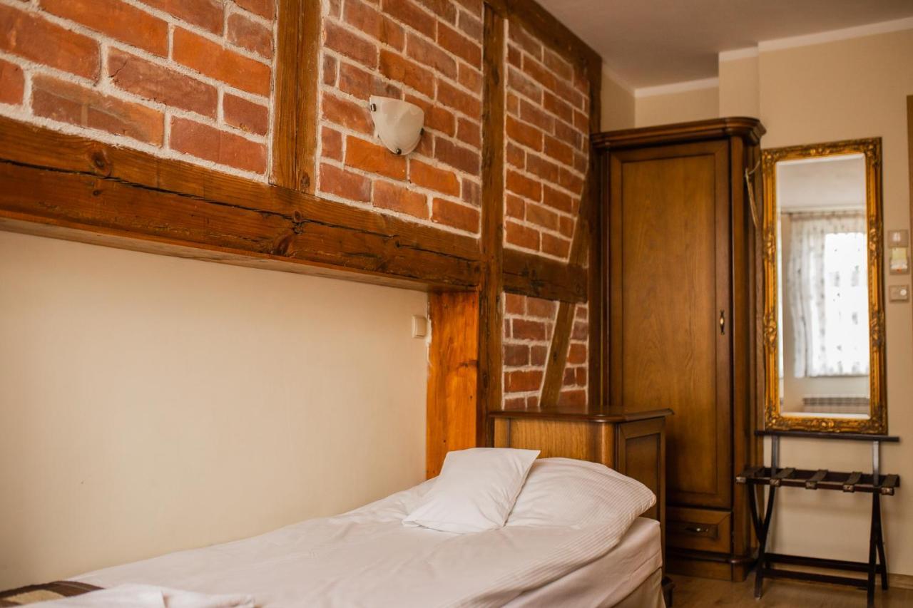 Hotel Przedzamcze Dzialdowo Extérieur photo
