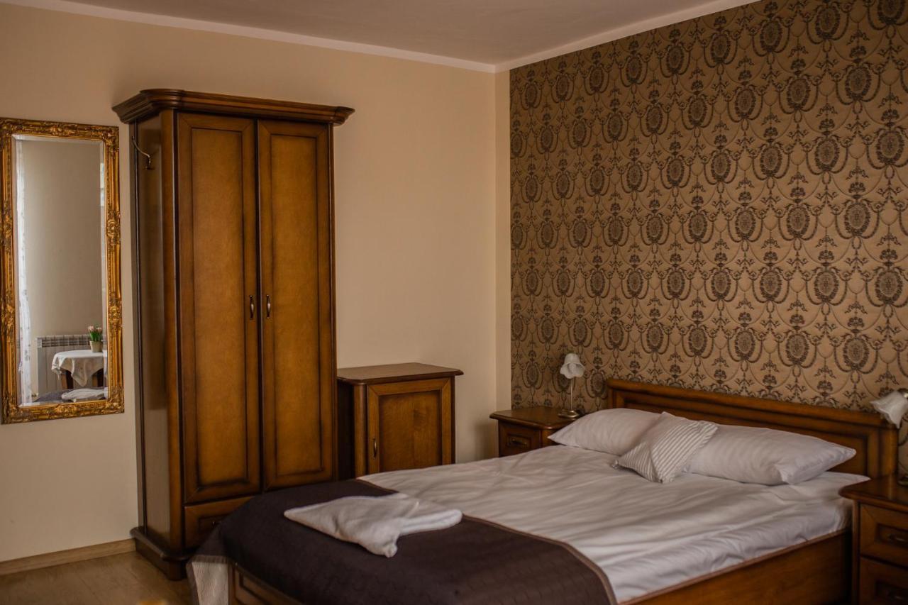 Hotel Przedzamcze Dzialdowo Extérieur photo