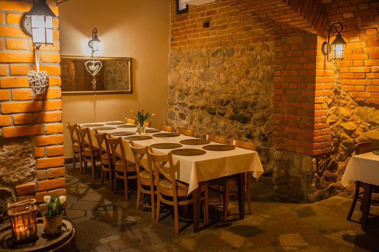 Hotel Przedzamcze Dzialdowo Extérieur photo