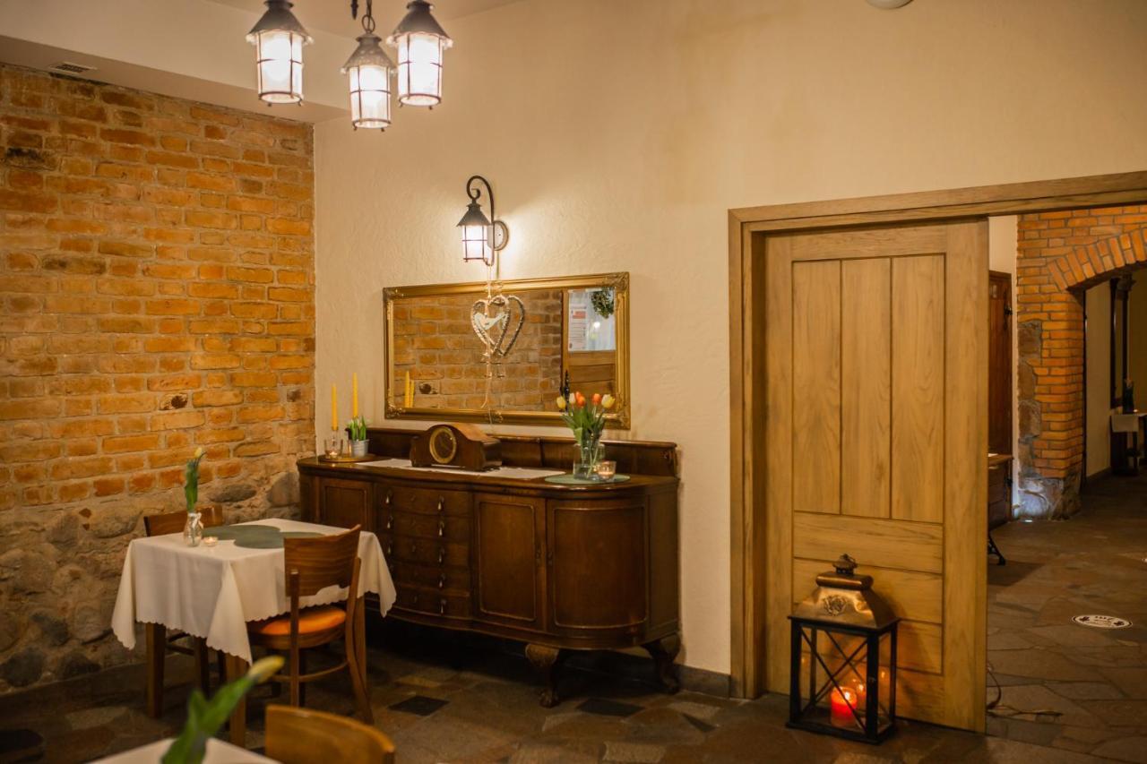 Hotel Przedzamcze Dzialdowo Extérieur photo